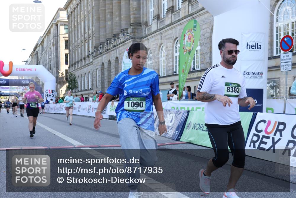 07.09.2025 - BARMER Alsterlauf Strokosch-Dieckow http://msf.ph/oto/8717935 07.09.2025 12:00:50 Ziel  meine-sportfotos.de