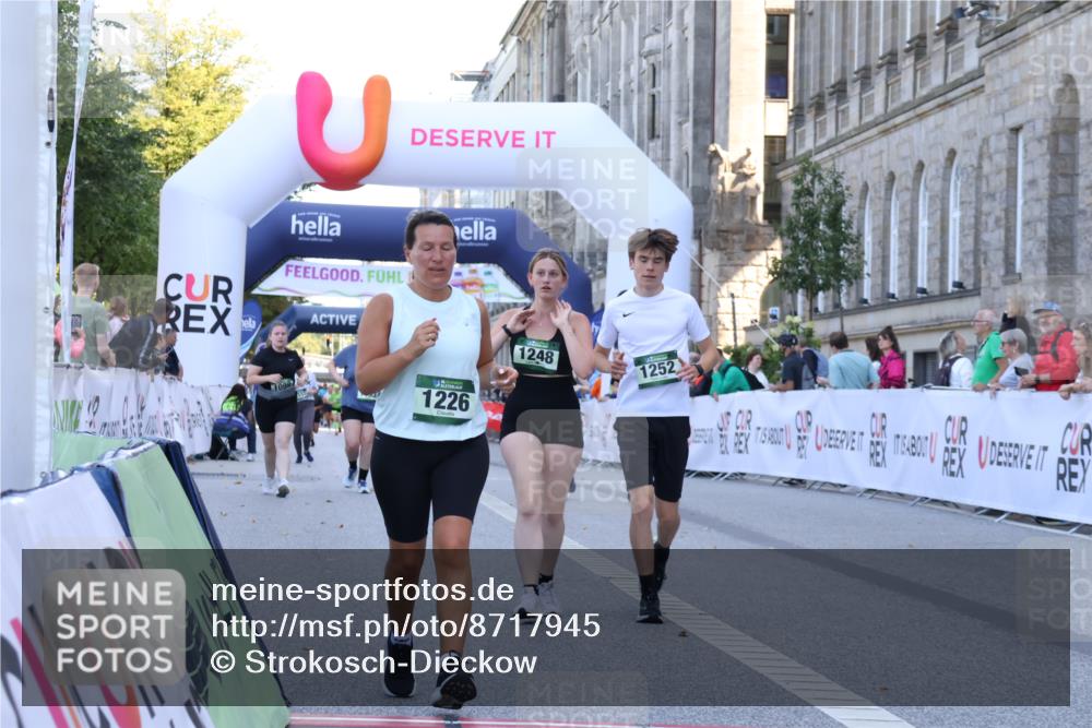 07.09.2025 - BARMER Alsterlauf Strokosch-Dieckow http://msf.ph/oto/8717945 07.09.2025 12:00:58 Ziel  meine-sportfotos.de