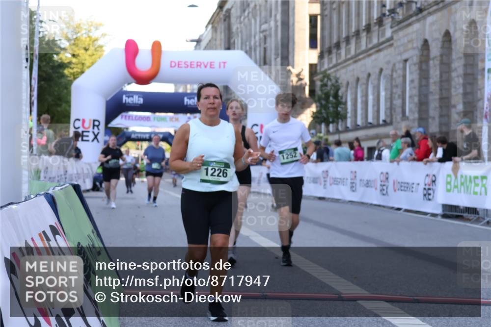 07.09.2025 - BARMER Alsterlauf Strokosch-Dieckow http://msf.ph/oto/8717947 07.09.2025 12:00:59 Ziel  meine-sportfotos.de