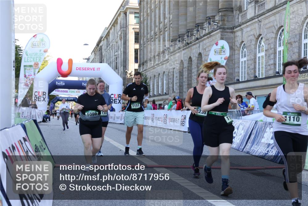 07.09.2025 - BARMER Alsterlauf Strokosch-Dieckow http://msf.ph/oto/8717956 07.09.2025 12:01:07 Ziel  meine-sportfotos.de