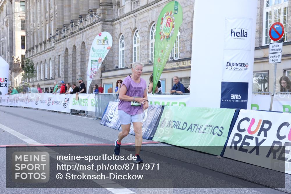 07.09.2025 - BARMER Alsterlauf Strokosch-Dieckow http://msf.ph/oto/8717971 07.09.2025 12:01:23 Ziel  meine-sportfotos.de