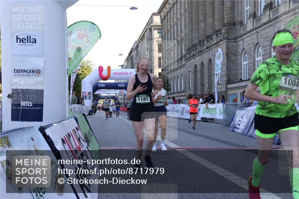 07.09.2025 - BARMER Alsterlauf Strokosch-Dieckow http://msf.ph/oto/8717979 07.09.2025 12:01:28 Ziel  meine-sportfotos.de