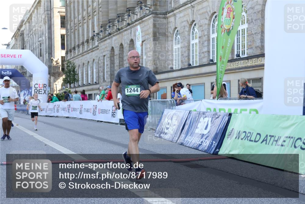 07.09.2025 - BARMER Alsterlauf Strokosch-Dieckow http://msf.ph/oto/8717989 07.09.2025 12:01:36 Ziel  meine-sportfotos.de