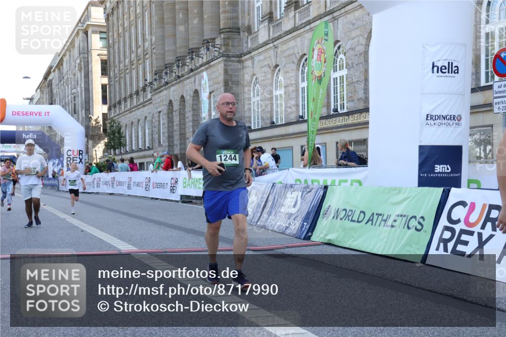 07.09.2025 - BARMER Alsterlauf Strokosch-Dieckow http://msf.ph/oto/8717990 07.09.2025 12:01:37 Ziel  meine-sportfotos.de