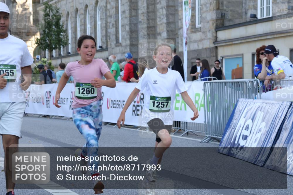07.09.2025 - BARMER Alsterlauf Strokosch-Dieckow http://msf.ph/oto/8717993 07.09.2025 12:01:39 Ziel  meine-sportfotos.de