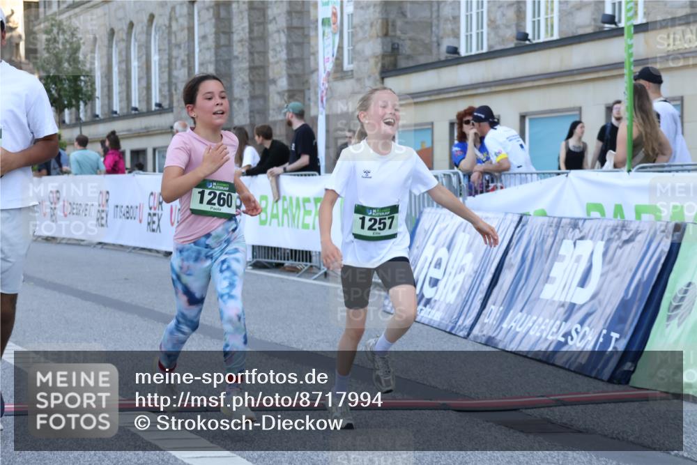 07.09.2025 - BARMER Alsterlauf Strokosch-Dieckow http://msf.ph/oto/8717994 07.09.2025 12:01:39 Ziel  meine-sportfotos.de