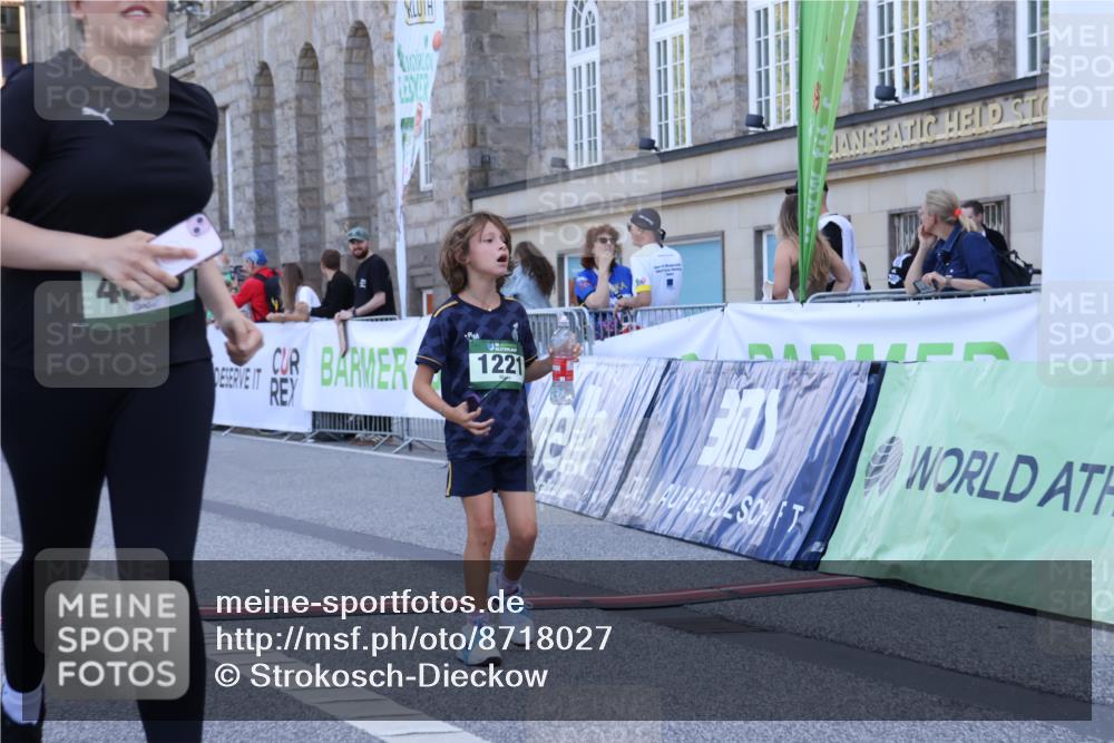 07.09.2025 - BARMER Alsterlauf Strokosch-Dieckow http://msf.ph/oto/8718027 07.09.2025 12:01:55 Ziel  meine-sportfotos.de