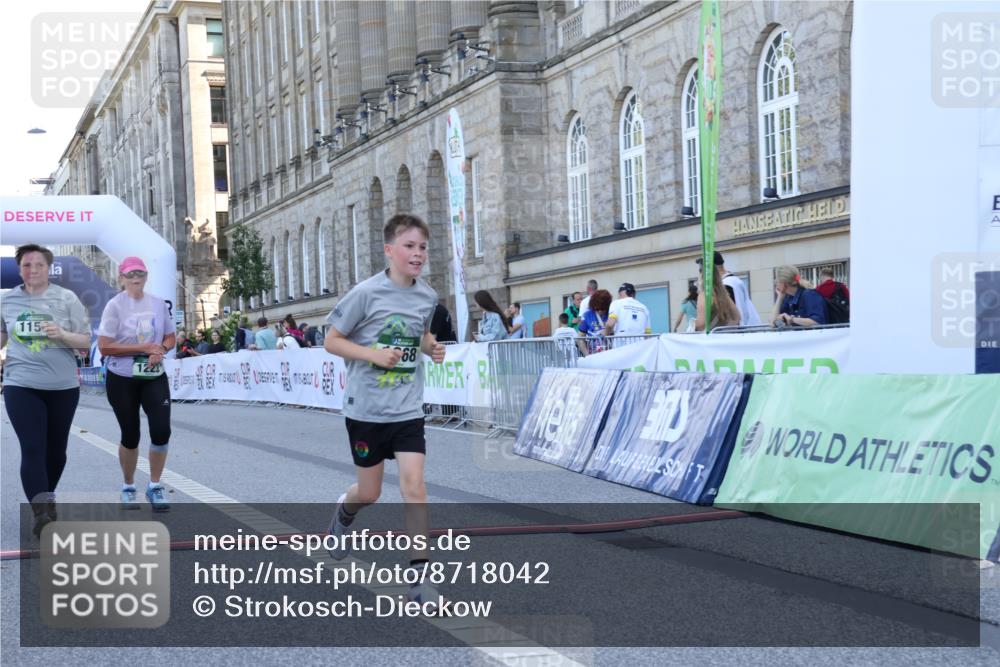 07.09.2025 - BARMER Alsterlauf Strokosch-Dieckow http://msf.ph/oto/8718042 07.09.2025 12:02:11 Ziel  meine-sportfotos.de