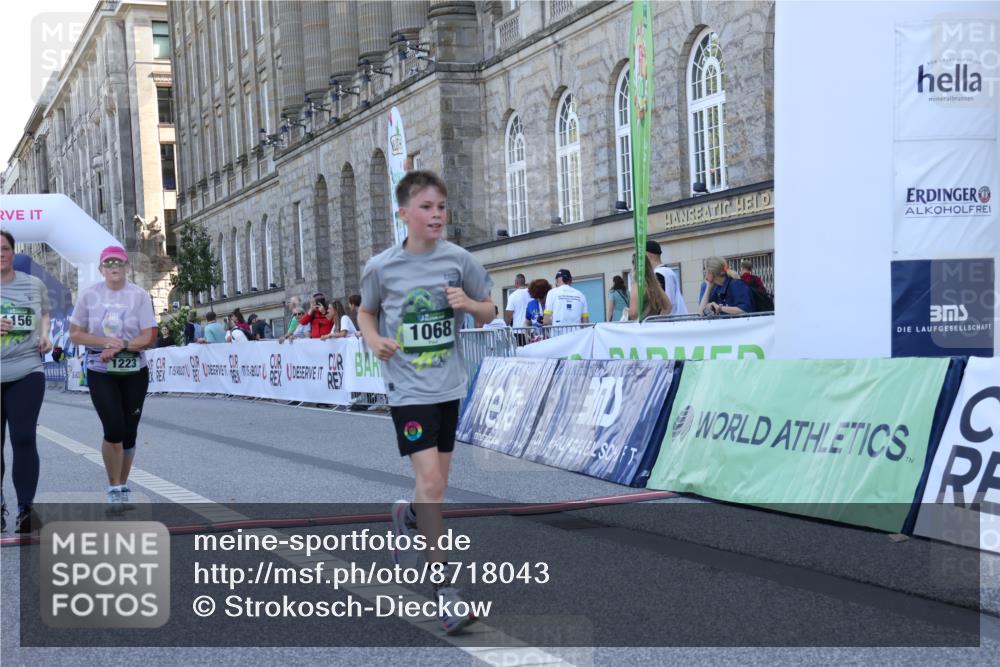 07.09.2025 - BARMER Alsterlauf Strokosch-Dieckow http://msf.ph/oto/8718043 07.09.2025 12:02:11 Ziel  meine-sportfotos.de