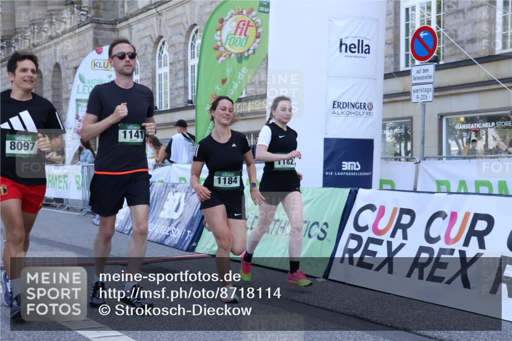 07.09.2025 - BARMER Alsterlauf Strokosch-Dieckow http://msf.ph/oto/8718114 07.09.2025 12:02:53 Ziel  meine-sportfotos.de