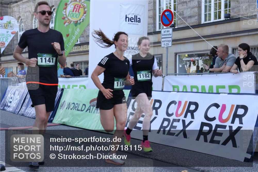 07.09.2025 - BARMER Alsterlauf Strokosch-Dieckow http://msf.ph/oto/8718115 07.09.2025 12:02:53 Ziel  meine-sportfotos.de