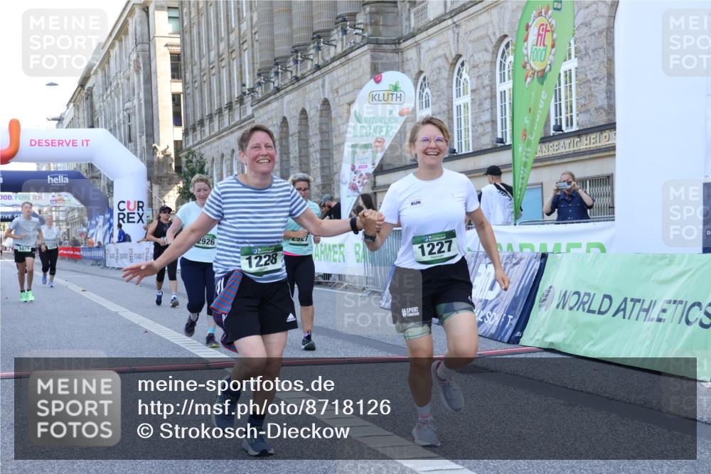 07.09.2025 - BARMER Alsterlauf Strokosch-Dieckow http://msf.ph/oto/8718126 07.09.2025 12:03:03 Ziel  meine-sportfotos.de