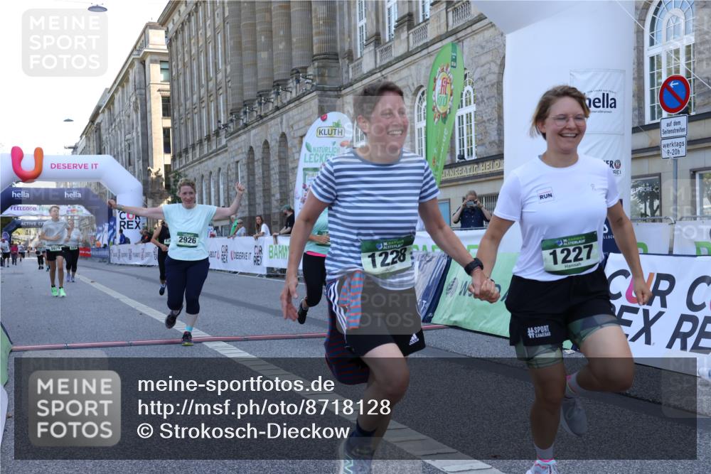 07.09.2025 - BARMER Alsterlauf Strokosch-Dieckow http://msf.ph/oto/8718128 07.09.2025 12:03:04 Ziel  meine-sportfotos.de