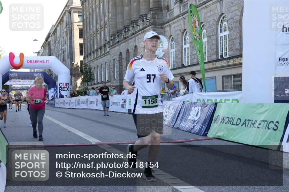 07.09.2025 - BARMER Alsterlauf Strokosch-Dieckow http://msf.ph/oto/8718154 07.09.2025 12:03:31 Ziel  meine-sportfotos.de