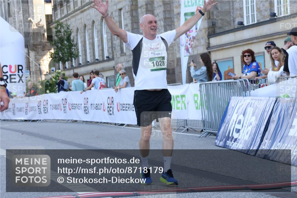 07.09.2025 - BARMER Alsterlauf Strokosch-Dieckow http://msf.ph/oto/8718179 07.09.2025 12:03:48 Ziel  meine-sportfotos.de