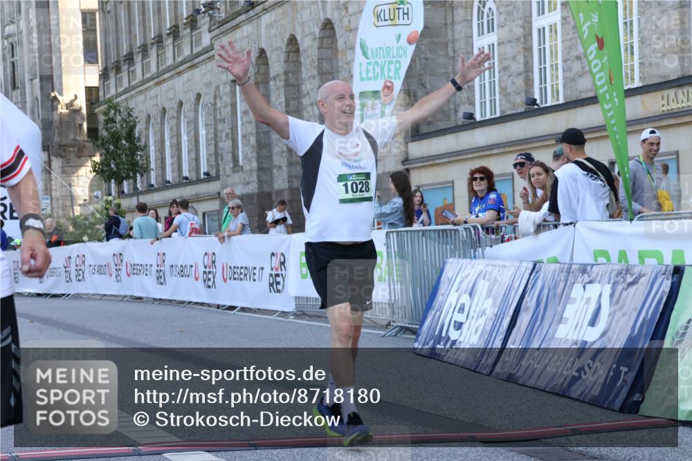 07.09.2025 - BARMER Alsterlauf Strokosch-Dieckow http://msf.ph/oto/8718180 07.09.2025 12:03:49 Ziel  meine-sportfotos.de