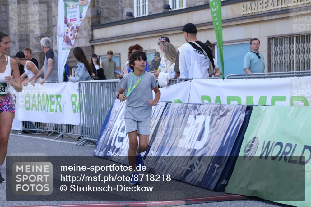 07.09.2025 - BARMER Alsterlauf Strokosch-Dieckow http://msf.ph/oto/8718218 07.09.2025 12:04:26 Ziel  meine-sportfotos.de