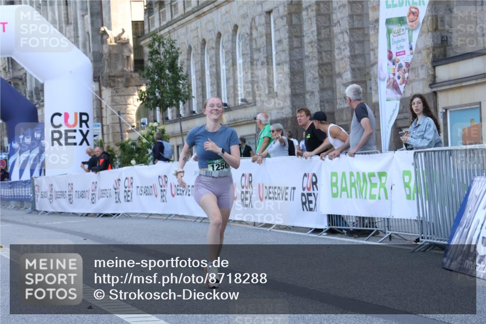 07.09.2025 - BARMER Alsterlauf Strokosch-Dieckow http://msf.ph/oto/8718288 07.09.2025 12:05:19 Ziel  meine-sportfotos.de