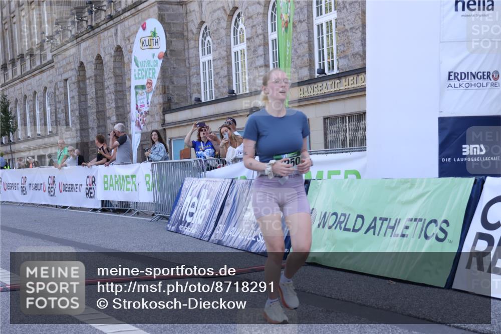 07.09.2025 - BARMER Alsterlauf Strokosch-Dieckow http://msf.ph/oto/8718291 07.09.2025 12:05:21 Ziel  meine-sportfotos.de
