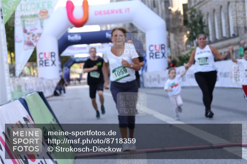 07.09.2025 - BARMER Alsterlauf Strokosch-Dieckow http://msf.ph/oto/8718359 07.09.2025 12:06:44 Ziel  meine-sportfotos.de