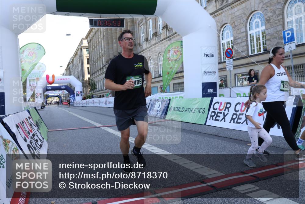 07.09.2025 - BARMER Alsterlauf Strokosch-Dieckow http://msf.ph/oto/8718370 07.09.2025 12:06:49 Ziel  meine-sportfotos.de