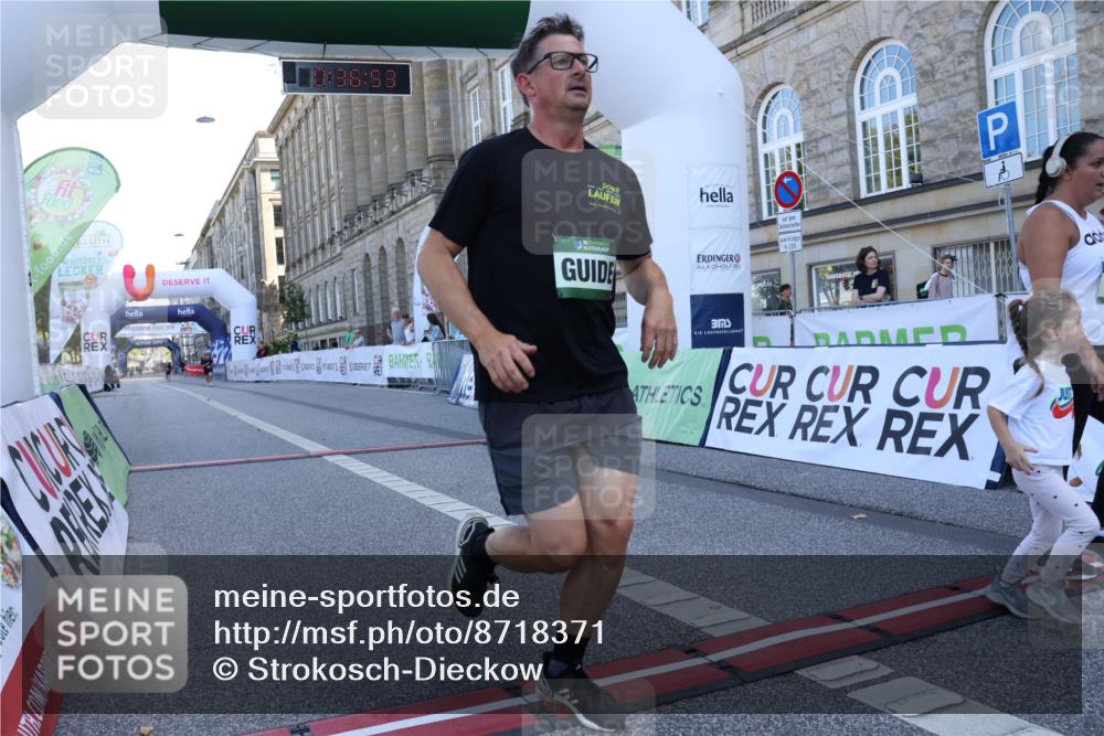 07.09.2025 - BARMER Alsterlauf Strokosch-Dieckow http://msf.ph/oto/8718371 07.09.2025 12:06:50 Ziel  meine-sportfotos.de