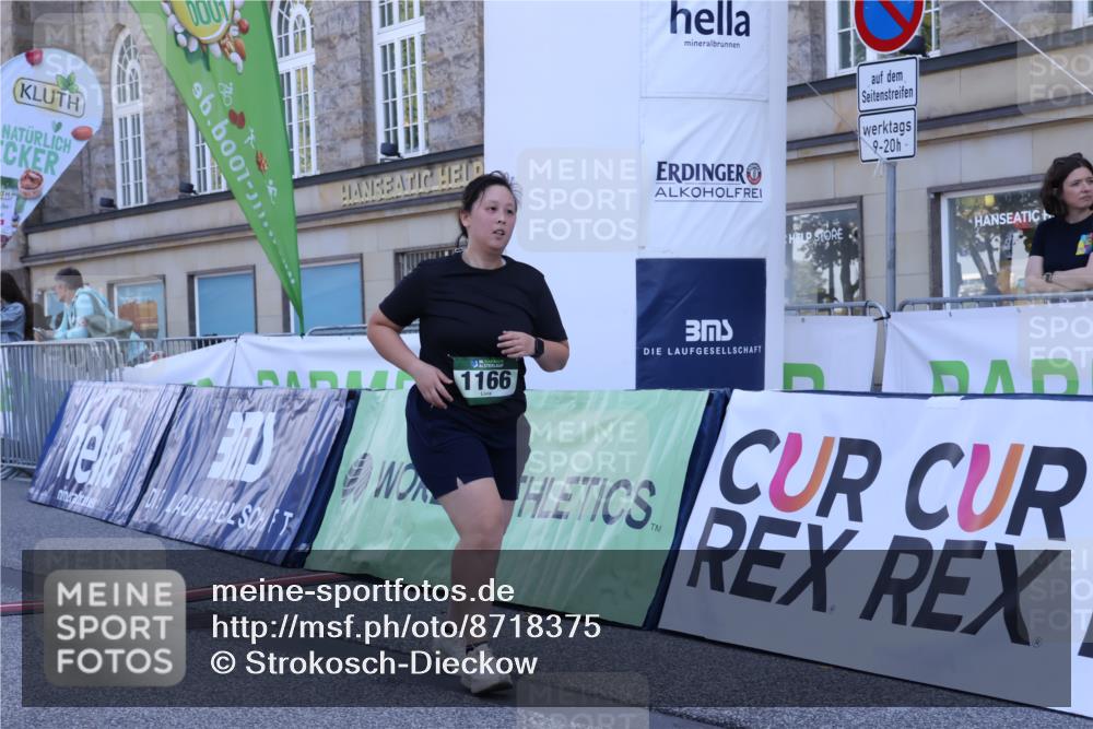 07.09.2025 - BARMER Alsterlauf Strokosch-Dieckow http://msf.ph/oto/8718375 07.09.2025 12:07:06 Ziel  meine-sportfotos.de