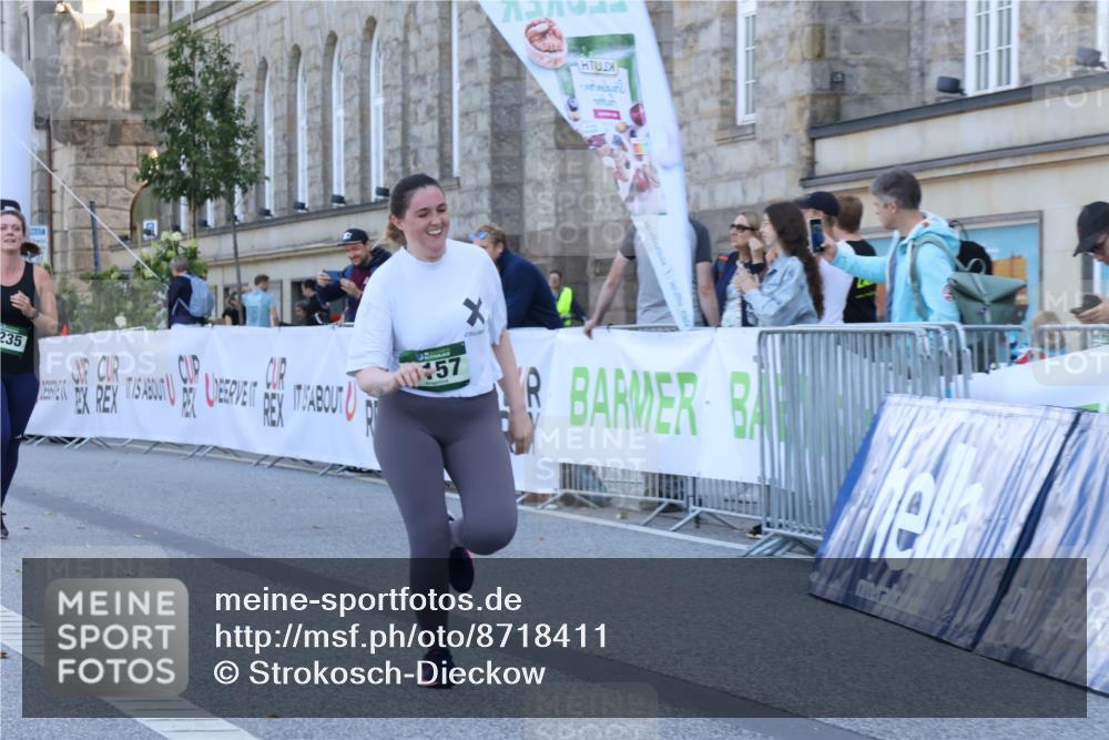 07.09.2025 - BARMER Alsterlauf Strokosch-Dieckow http://msf.ph/oto/8718411 07.09.2025 12:08:27 Ziel  meine-sportfotos.de