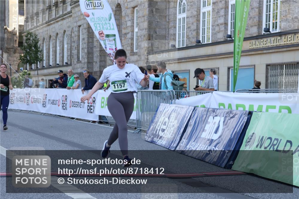 07.09.2025 - BARMER Alsterlauf Strokosch-Dieckow http://msf.ph/oto/8718412 07.09.2025 12:08:27 Ziel  meine-sportfotos.de