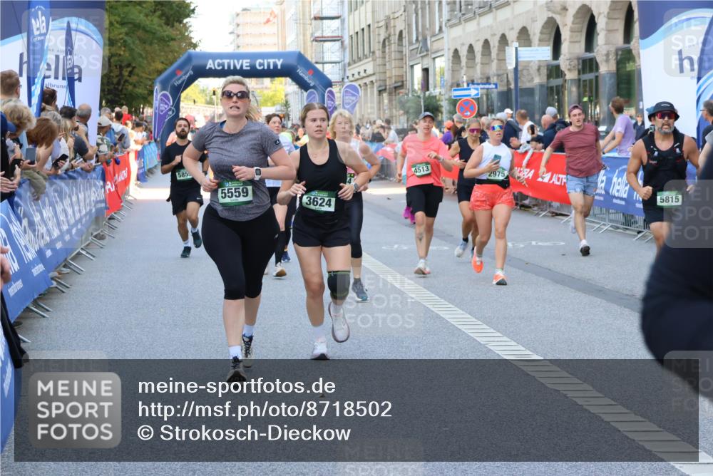 07.09.2025 - BARMER Alsterlauf Strokosch-Dieckow http://msf.ph/oto/8718502 07.09.2025 10:05:10 Ziel 2018, 2102, 2163, 2481, 3114, 3256, 3279, 3532, 3801, 3930, 4092, 4174, 4371, 4400, 4775, 4783, 4862, 5207, 5229, 5346, 5473, 5588, 5627, 5670, 5937, 6148, 6213, 6241, 6245, 8056, 8286, 8346, 8384, 8453, 8467 meine-sportfotos.de