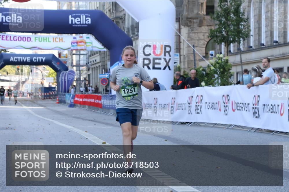 07.09.2025 - BARMER Alsterlauf Strokosch-Dieckow http://msf.ph/oto/8718503 07.09.2025 12:10:45 Ziel  meine-sportfotos.de