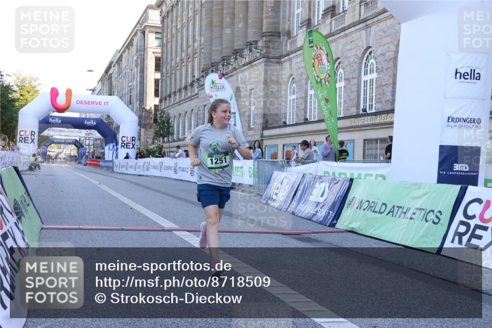 07.09.2025 - BARMER Alsterlauf Strokosch-Dieckow http://msf.ph/oto/8718509 07.09.2025 12:10:48 Ziel  meine-sportfotos.de