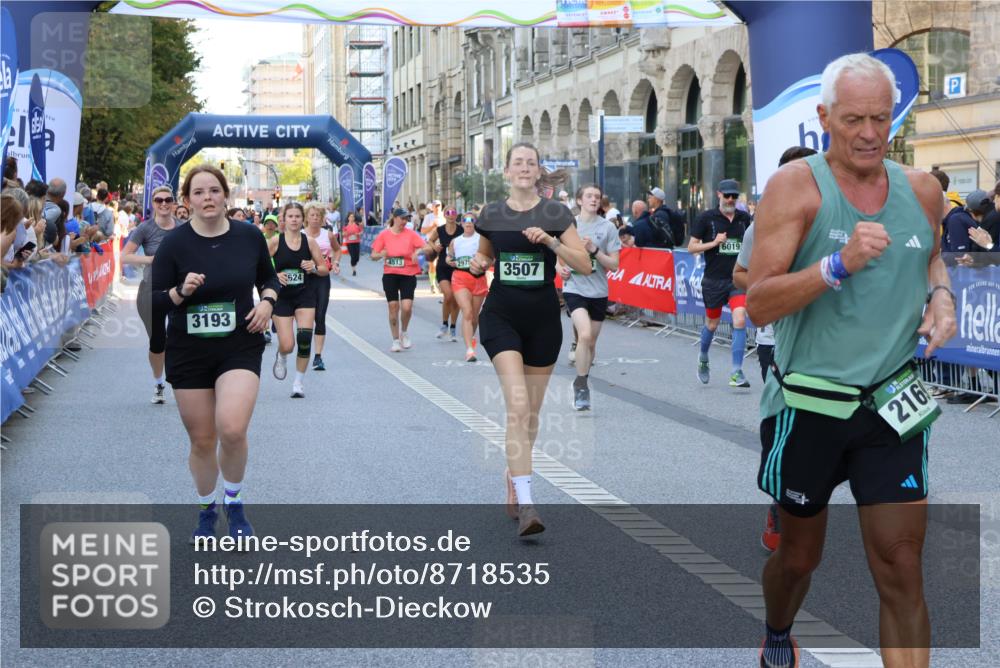 07.09.2025 - BARMER Alsterlauf Strokosch-Dieckow http://msf.ph/oto/8718535 07.09.2025 10:05:07 Ziel 2018, 2030, 2163, 2359, 2481, 2753, 2768, 3114, 3532, 3801, 3930, 4035, 4174, 4400, 4775, 4783, 4862, 5207, 5346, 5473, 5588, 5627, 5670, 5937, 6213, 6241, 8056, 8286, 8346, 8384, 8453, 8467 meine-sportfotos.de