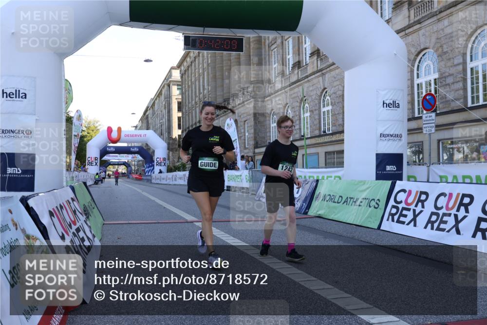 07.09.2025 - BARMER Alsterlauf Strokosch-Dieckow http://msf.ph/oto/8718572 07.09.2025 12:12:05 Ziel  meine-sportfotos.de