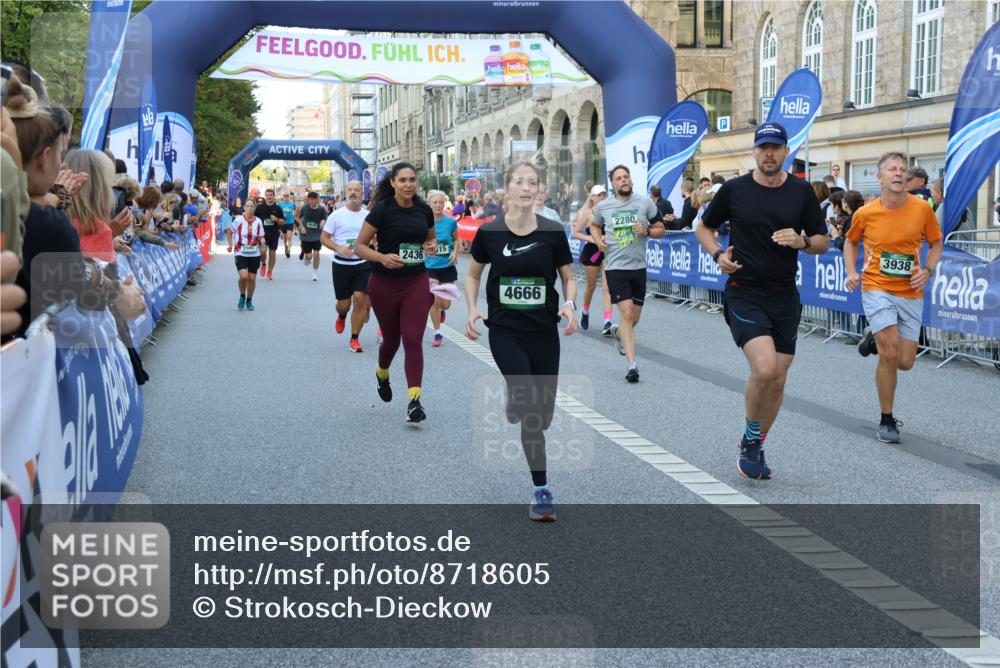 07.09.2025 - BARMER Alsterlauf Strokosch-Dieckow http://msf.ph/oto/8718605 07.09.2025 10:04:55 Ziel 2018, 2030, 2359, 2504, 2753, 2768, 2884, 3187, 3527, 3594, 3671, 4035, 4174, 4440, 4642, 4717, 4775, 4817, 4923, 4932, 5137, 5207, 5299, 5346, 5408, 5670, 5719, 5937, 6022, 6213, 8056, 8346, 8453, 8457, 8467 meine-sportfotos.de