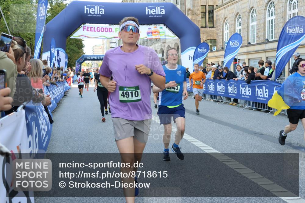 07.09.2025 - BARMER Alsterlauf Strokosch-Dieckow http://msf.ph/oto/8718615 07.09.2025 10:04:53 Ziel 2030, 2359, 2504, 2753, 2768, 2884, 3187, 3527, 3594, 3671, 3822, 3870, 4035, 4174, 4440, 4517, 4642, 4717, 4775, 4817, 4923, 4932, 5137, 5207, 5299, 5346, 5408, 5670, 5719, 5855, 5937, 6022, 6213, 8056, 8457 meine-sportfotos.de