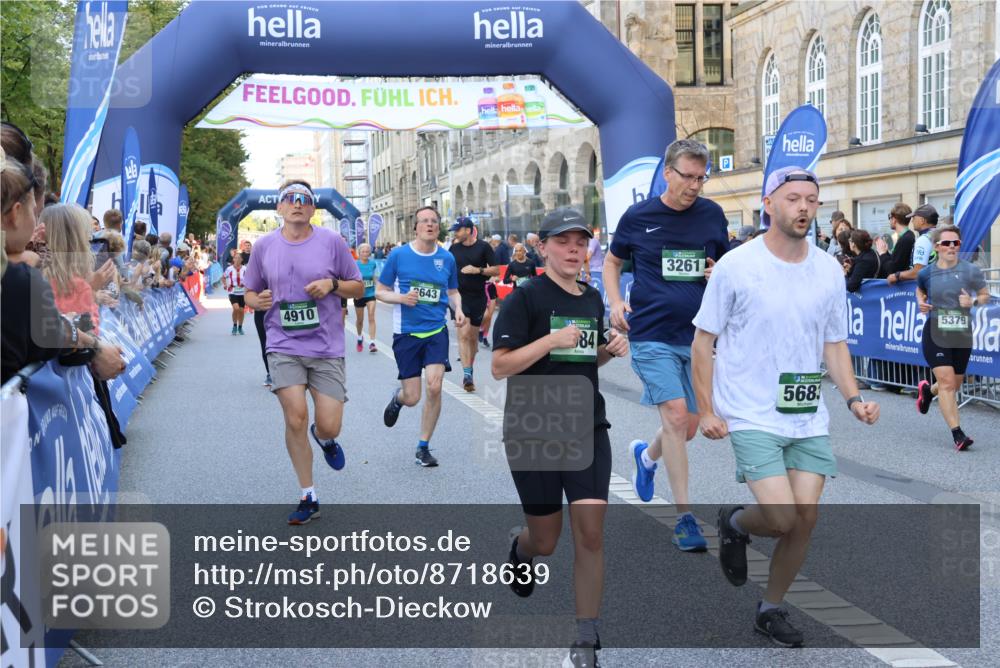 07.09.2025 - BARMER Alsterlauf Strokosch-Dieckow http://msf.ph/oto/8718639 07.09.2025 10:04:52 Ziel 2030, 2359, 2504, 2682, 2753, 2768, 2884, 3187, 3527, 3594, 3671, 3822, 3870, 4035, 4440, 4517, 4642, 4717, 4775, 4817, 4923, 4932, 5137, 5207, 5299, 5346, 5408, 5670, 5719, 5855, 5937, 6022, 8056, 8457 meine-sportfotos.de