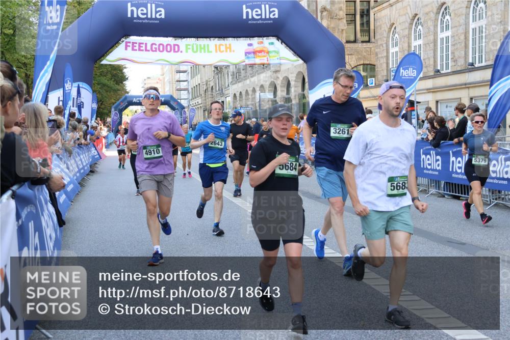 07.09.2025 - BARMER Alsterlauf Strokosch-Dieckow http://msf.ph/oto/8718643 07.09.2025 10:04:52 Ziel 2030, 2359, 2504, 2682, 2753, 2768, 2884, 3187, 3527, 3594, 3671, 3822, 3870, 4035, 4440, 4517, 4642, 4717, 4775, 4817, 4923, 4932, 5137, 5207, 5299, 5346, 5408, 5670, 5719, 5855, 5937, 6022, 8056, 8457 meine-sportfotos.de