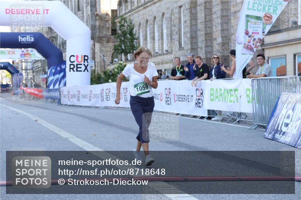07.09.2025 - BARMER Alsterlauf Strokosch-Dieckow http://msf.ph/oto/8718648 07.09.2025 12:15:29 Ziel  meine-sportfotos.de