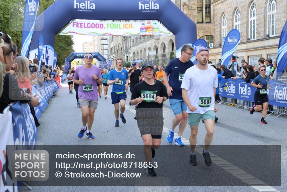 07.09.2025 - BARMER Alsterlauf Strokosch-Dieckow http://msf.ph/oto/8718653 07.09.2025 10:04:52 Ziel 2030, 2359, 2504, 2682, 2753, 2768, 2884, 3187, 3527, 3594, 3671, 3822, 3870, 4035, 4440, 4517, 4642, 4717, 4775, 4817, 4923, 4932, 5137, 5207, 5299, 5346, 5408, 5670, 5719, 5855, 5937, 6022, 8056, 8457 meine-sportfotos.de