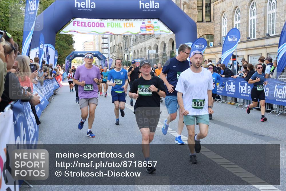 07.09.2025 - BARMER Alsterlauf Strokosch-Dieckow http://msf.ph/oto/8718657 07.09.2025 10:04:52 Ziel 2030, 2359, 2504, 2682, 2753, 2768, 2884, 3187, 3527, 3594, 3671, 3822, 3870, 4035, 4440, 4517, 4642, 4717, 4775, 4817, 4923, 4932, 5137, 5207, 5299, 5346, 5408, 5670, 5719, 5855, 5937, 6022, 8056, 8457 meine-sportfotos.de