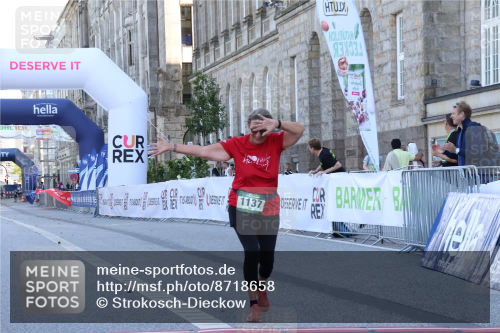 07.09.2025 - BARMER Alsterlauf Strokosch-Dieckow http://msf.ph/oto/8718658 07.09.2025 12:18:35 Ziel  meine-sportfotos.de