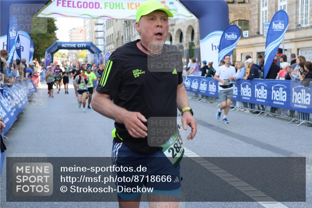 07.09.2025 - BARMER Alsterlauf Strokosch-Dieckow http://msf.ph/oto/8718666 07.09.2025 10:04:42 Ziel 2120, 2682, 2975, 3187, 3507, 3527, 3594, 3624, 3671, 3815, 3822, 3870, 4440, 4513, 4517, 4717, 4817, 4932, 5137, 5407, 5559, 5577, 5578, 5815, 5855, 5998, 6019, 6022, 6117, 8444, 8457 meine-sportfotos.de