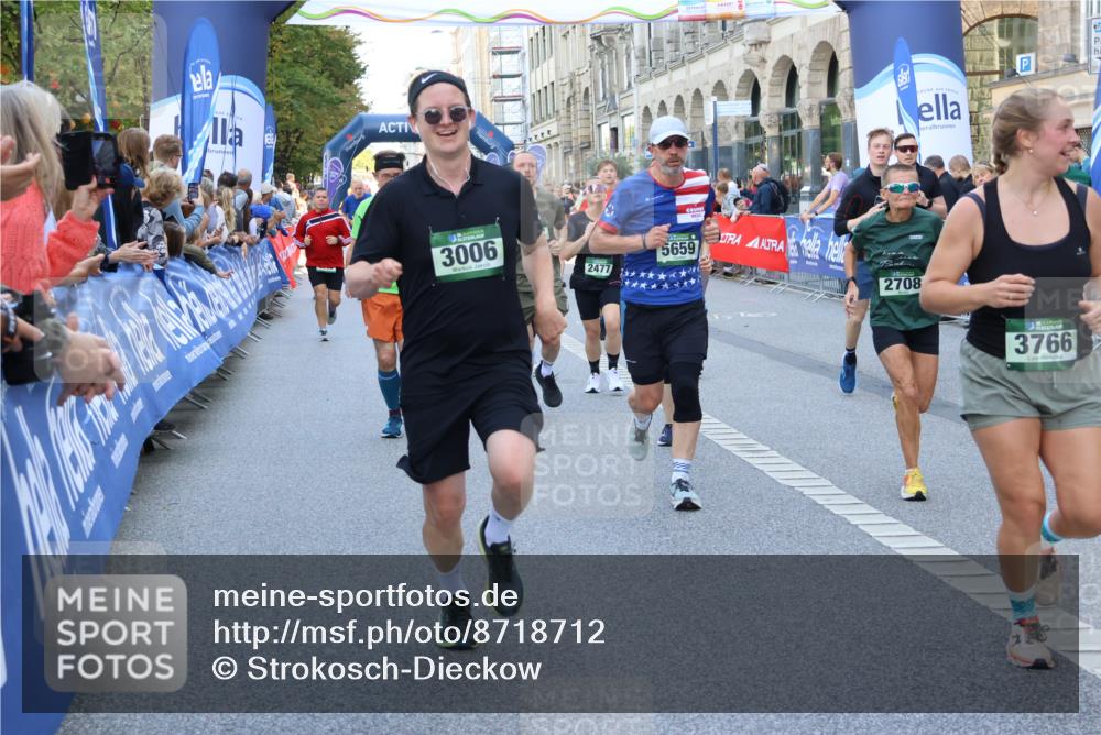07.09.2025 - BARMER Alsterlauf Strokosch-Dieckow http://msf.ph/oto/8718712 07.09.2025 10:04:27 Ziel 2021, 2169, 2280, 2333, 2436, 2515, 2551, 2643, 2831, 2945, 2975, 3172, 3173, 3245, 3261, 3507, 3624, 3850, 3938, 3954, 4073, 4251, 4648, 4666, 4728, 4730, 4733, 4910, 4929, 5379, 5521, 5559, 5577, 5578, 5998, 6214, 6259, 6265, 6336, 8019, 8027, 8206, 8243, 8444 meine-sportfotos.de