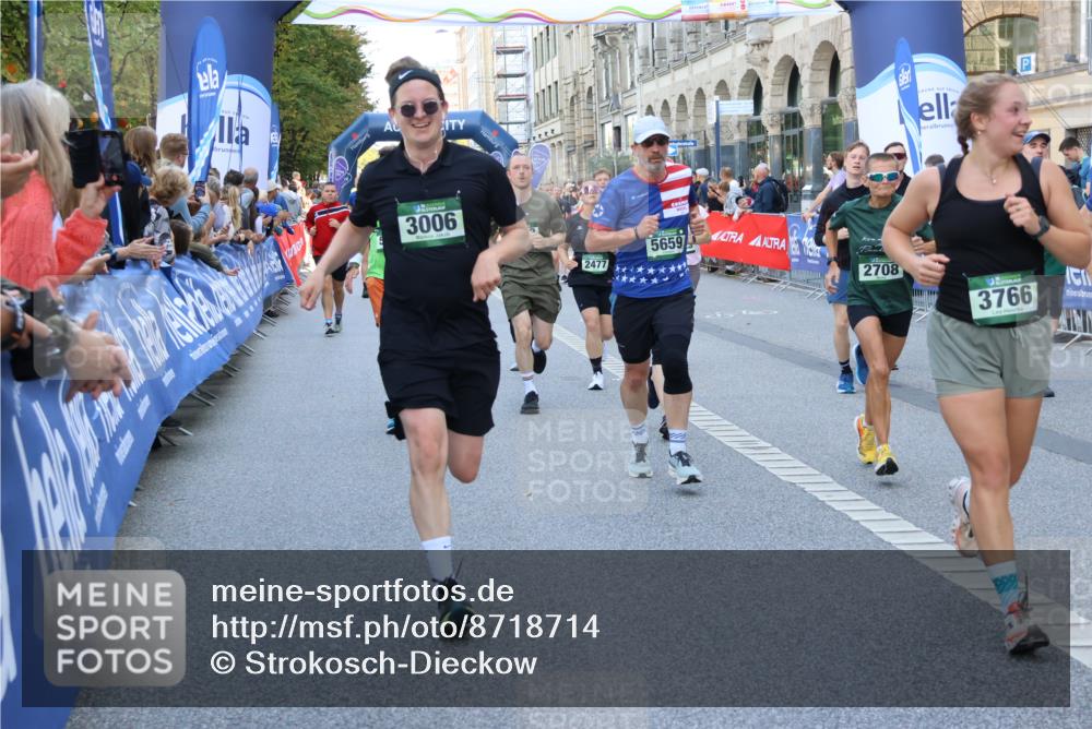 07.09.2025 - BARMER Alsterlauf Strokosch-Dieckow http://msf.ph/oto/8718714 07.09.2025 10:04:27 Ziel 2021, 2169, 2280, 2333, 2436, 2515, 2551, 2643, 2831, 2945, 2975, 3172, 3173, 3245, 3261, 3507, 3624, 3850, 3938, 3954, 4073, 4251, 4648, 4666, 4728, 4730, 4733, 4910, 4929, 5379, 5521, 5559, 5577, 5578, 5998, 6214, 6259, 6265, 6336, 8019, 8027, 8206, 8243, 8444 meine-sportfotos.de
