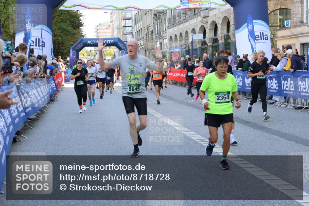 07.09.2025 - BARMER Alsterlauf Strokosch-Dieckow http://msf.ph/oto/8718728 07.09.2025 10:04:18 Ziel 2065, 2113, 2139, 2169, 2280, 2333, 2366, 2436, 2515, 2551, 2600, 2643, 2831, 2945, 2981, 3172, 3173, 3245, 3261, 3685, 3913, 3938, 3954, 3960, 4073, 4251, 4347, 4372, 4666, 4697, 4728, 4730, 4733, 4910, 5379, 5521, 5612, 5640, 5683, 5684, 5844, 6214, 6259, 6265, 6336, 8019, 8027, 8243, 8288 meine-sportfotos.de
