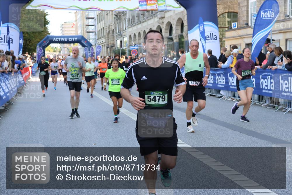 07.09.2025 - BARMER Alsterlauf Strokosch-Dieckow http://msf.ph/oto/8718734 07.09.2025 10:04:16 Ziel 2065, 2113, 2139, 2280, 2333, 2366, 2436, 2515, 2551, 2600, 2643, 2831, 2945, 2981, 3172, 3173, 3261, 3685, 3913, 3938, 3954, 3960, 4073, 4251, 4347, 4372, 4666, 4697, 4728, 4730, 4733, 4910, 5379, 5521, 5612, 5618, 5640, 5683, 5684, 5844, 6214, 6259, 6265, 6336, 8019, 8027, 8243, 8288 meine-sportfotos.de