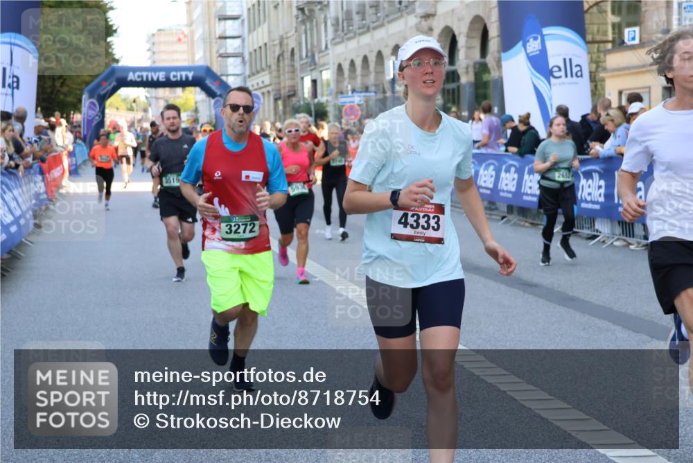 07.09.2025 - BARMER Alsterlauf Strokosch-Dieckow http://msf.ph/oto/8718754 07.09.2025 10:04:06 Ziel 2065, 2103, 2112, 2113, 2118, 2139, 2366, 2511, 2600, 2700, 2701, 2833, 2981, 2986, 3006, 3027, 3281, 3420, 3423, 3685, 3913, 3960, 4347, 4372, 4392, 4461, 4697, 4766, 4876, 4877, 5111, 5112, 5612, 5618, 5640, 5683, 5684, 5844, 5923, 6005, 6007, 6115, 6296, 8166, 8179, 8180, 8213, 8288, 8359, 8443 meine-sportfotos.de