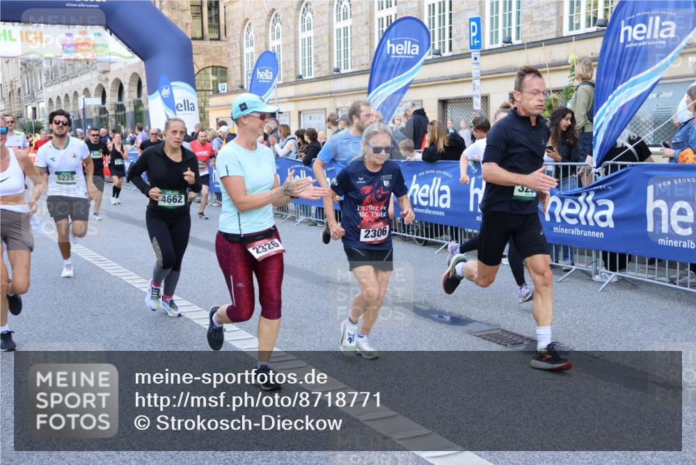 07.09.2025 - BARMER Alsterlauf Strokosch-Dieckow http://msf.ph/oto/8718771 07.09.2025 10:03:56 Ziel 2103, 2112, 2118, 2259, 2271, 2477, 2511, 2620, 2700, 2701, 2708, 2833, 2859, 2956, 2986, 3006, 3027, 3281, 3420, 3423, 3436, 3764, 3765, 3766, 4392, 4461, 4766, 4876, 4877, 5111, 5112, 5236, 5497, 5618, 5659, 5753, 5923, 5984, 6005, 6007, 6031, 6115, 6205, 6296, 8166, 8179, 8180, 8183, 8213, 8301, 8359, 8434, 8443 meine-sportfotos.de