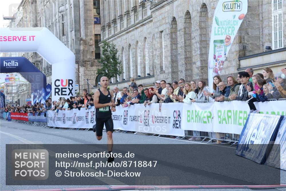 07.09.2025 - BARMER Alsterlauf Strokosch-Dieckow http://msf.ph/oto/8718847 07.09.2025 09:30:55 Ziel 10 meine-sportfotos.de